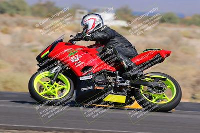 media/Oct-08-2022-SoCal Trackdays (Sat) [[1fc3beec89]]/Turn 16 (125pm)/